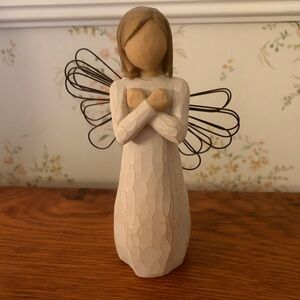 Willow Tree “Sign for Love.”